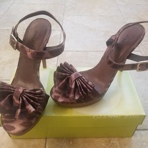 Gianni Bini High Heels